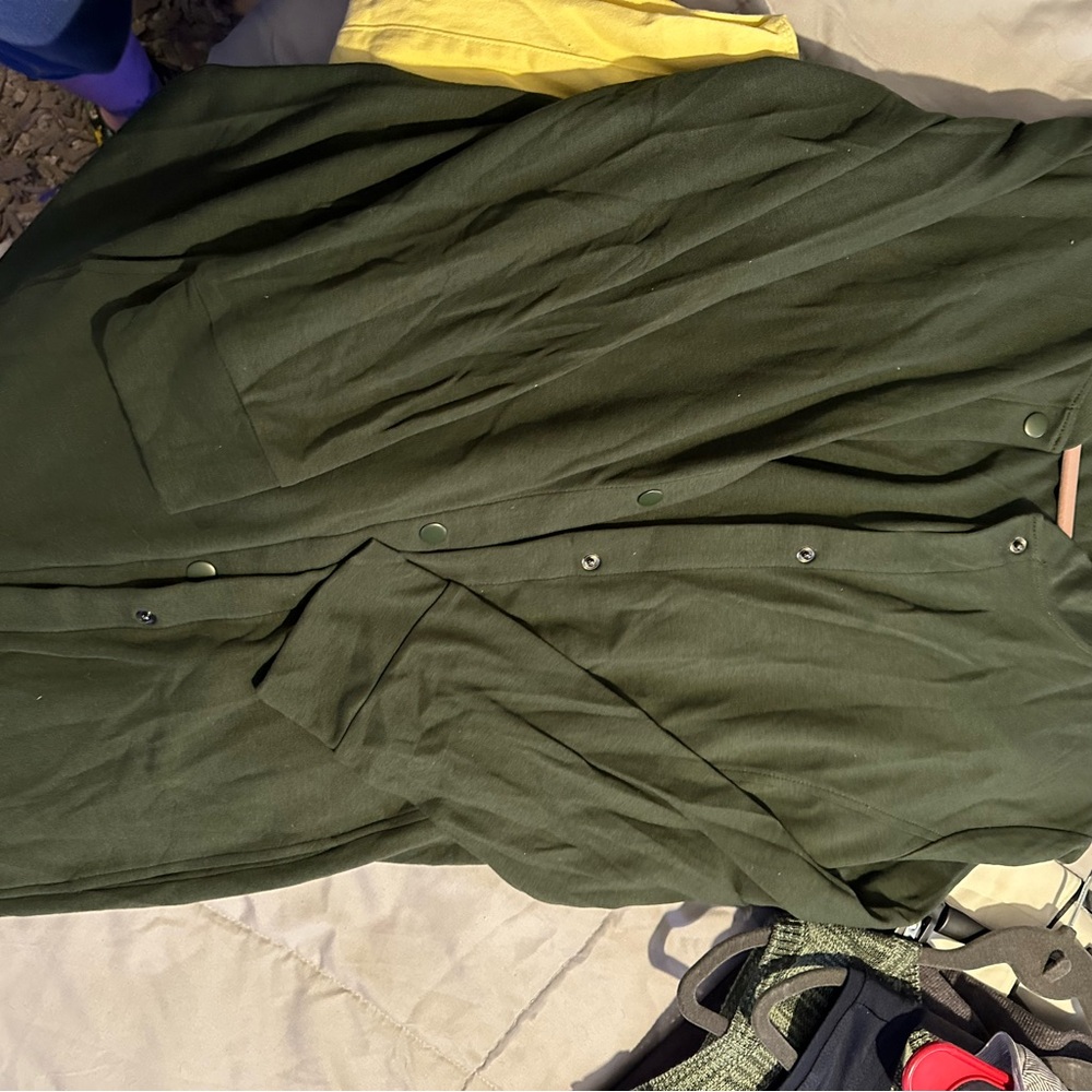 Isaac Mizrahi Green Lightweight Shirt Jacket